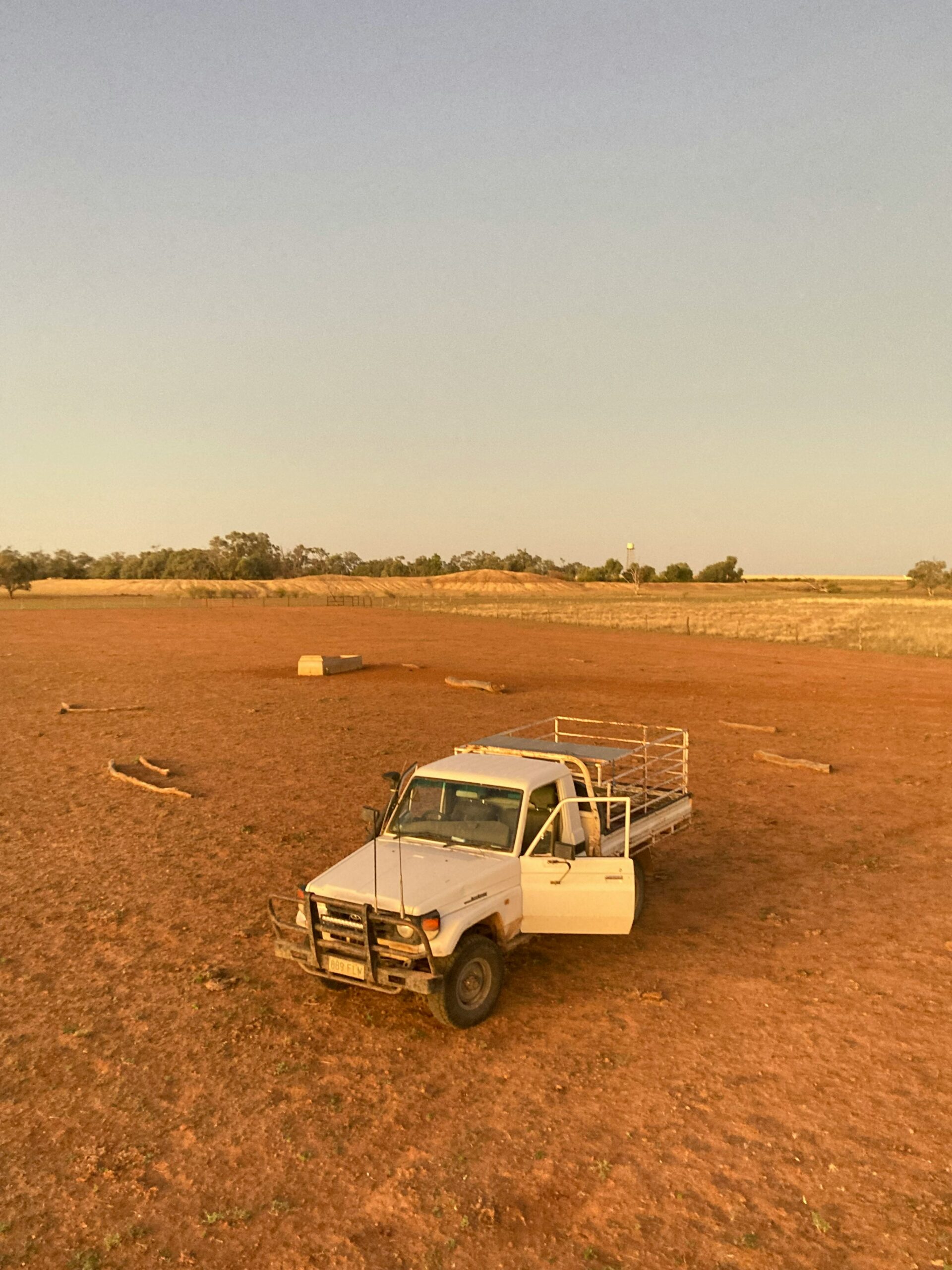 Photo of car in Australian outback